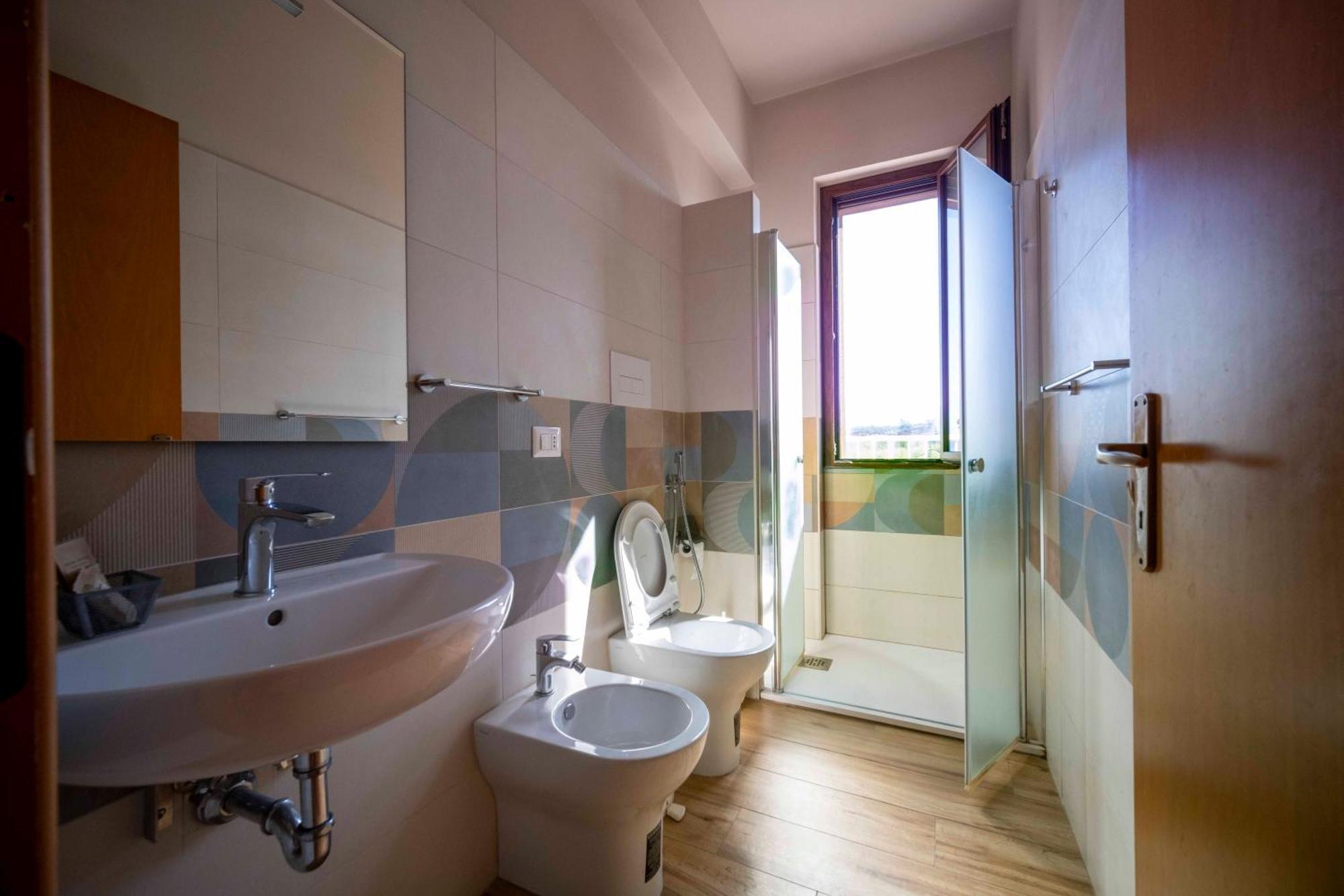 Hotel-Pensione 4 Stagioni Falcone Luaran gambar